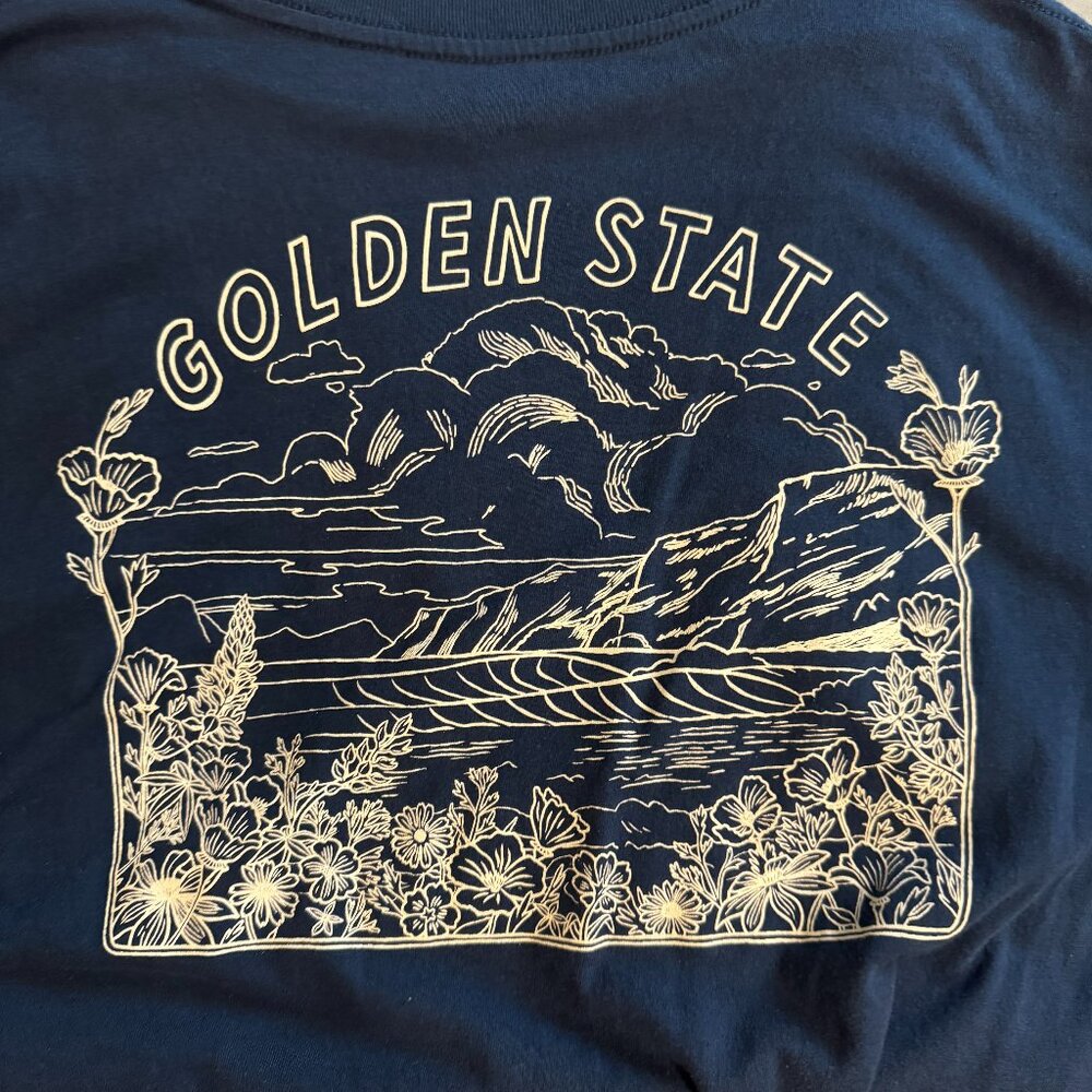 Bundle of 2 Old Navy Men’s XL Tall T-Shirts – Blank & Golden State Graphic